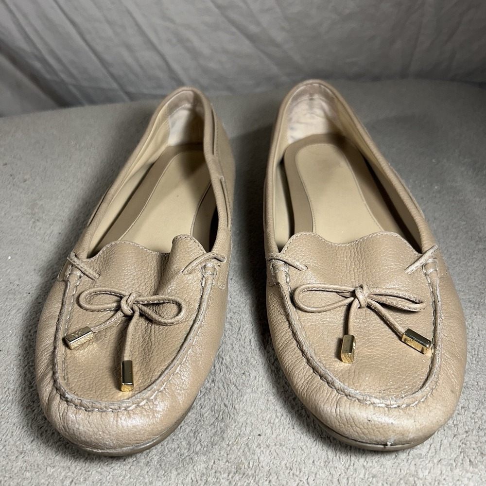 Michael Kors Womens 10M Tan Leather Driving Moccasins Loafers Gold Logo